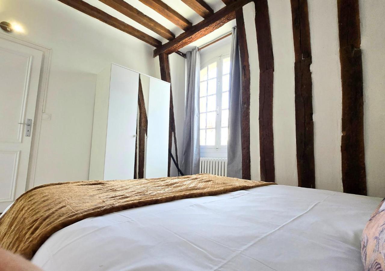 Ferienwohnung Le Constantine - Quartier Historique - Charme & Ancien Tours Exterior foto