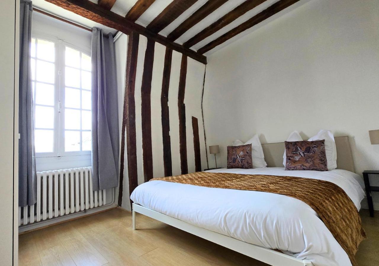 Ferienwohnung Le Constantine - Quartier Historique - Charme & Ancien Tours Exterior foto